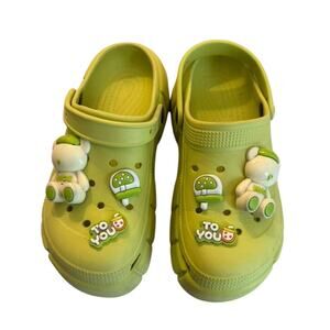 Women Nurse Slippers Eva Chunky Sole in Lime Green sz. 9-10